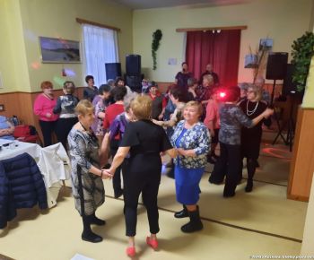 Akcie v dennom centre rok 2025 / Maškarná ples - foto