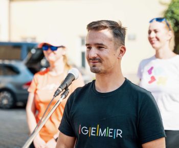 Spravodajstvo z podujatí / Turistický chodník na Hradovú v Tisovci je po obnove bezpečnejší a prístupnejší - foto