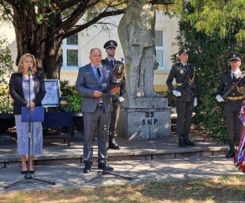 Spravodajstvo z podujatí / Pietny akt kladenia vencov k 81. výročiu Slovenského národného povstania - foto