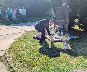 Spravodajstvo z podujatí / Deň obetí holokaustu a rasového násilia  - foto
