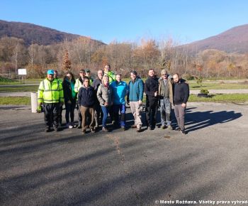 Spravodajstvo z podujatí / Výsadba drevín na dopravnom ihrisku - foto