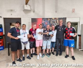 Spravodajstvo z podujatí / Reprezentácia mesta Rožňava v klasických a elektronických šípkach - foto