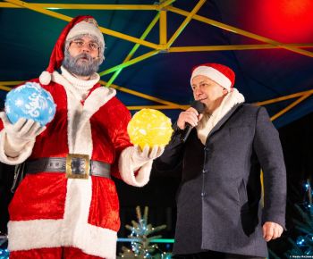 Spravodajstvo z podujatí / Rozprávkové Vianočné trhy 2025 priniesli do Rožňavy čarovnú atmosféru - foto