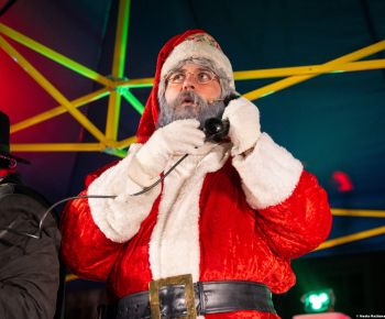 Spravodajstvo z podujatí / Rozprávkové Vianočné trhy 2025 priniesli do Rožňavy čarovnú atmosféru - foto