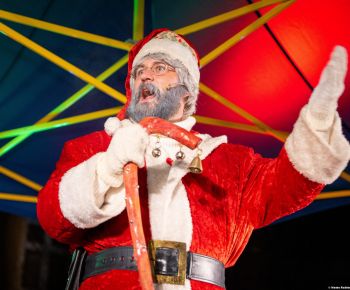 Spravodajstvo z podujatí / Rozprávkové Vianočné trhy 2025 priniesli do Rožňavy čarovnú atmosféru - foto