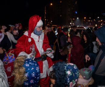 Spravodajstvo z podujatí / Rozprávkové Vianočné trhy 2025 priniesli do Rožňavy čarovnú atmosféru - foto