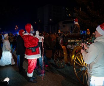 Spravodajstvo z podujatí / Rozprávkové Vianočné trhy 2025 priniesli do Rožňavy čarovnú atmosféru - foto