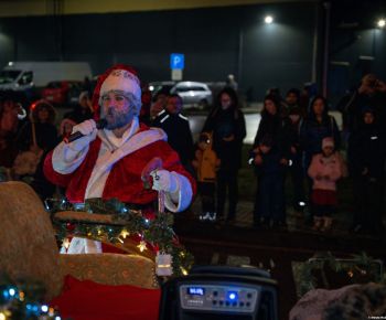 Spravodajstvo z podujatí / Rozprávkové Vianočné trhy 2025 priniesli do Rožňavy čarovnú atmosféru - foto