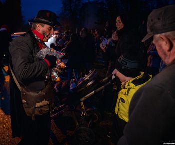 Spravodajstvo z podujatí / Rozprávkové Vianočné trhy 2025 priniesli do Rožňavy čarovnú atmosféru - foto