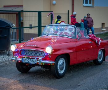 Spravodajstvo z podujatí / Rozprávkové Vianočné trhy 2025 priniesli do Rožňavy čarovnú atmosféru - foto