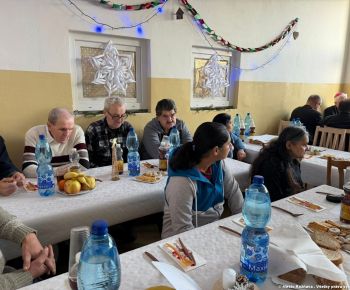 Spravodajstvo z podujatí / Vianočná kapustnica pre ľudí bez domova - foto
