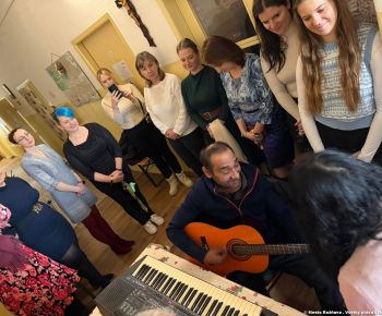 Spravodajstvo z podujatí / Vianočná kapustnica pre ľudí bez domova - foto