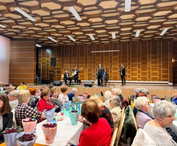 Spravodajstvo z podujatí / Medzinárodný deň žien  - foto