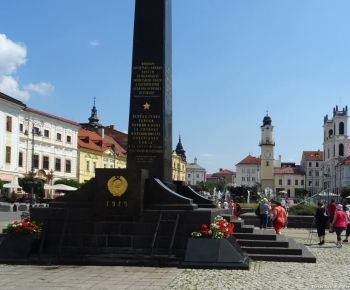 Akcie v dennom centre rok 2026 / Turisticko-poznávací zájazd členov JDS MO  a denného centra v Rožňave - foto
