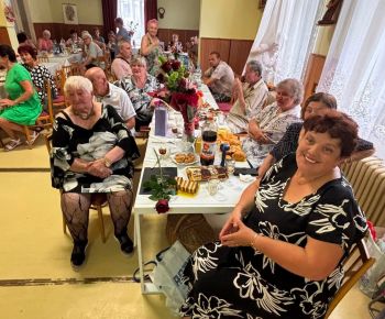 Akcie v dennom centre rok 2026 / Oslava životných jubileí členov Denného centra a JDS MO Rožňava - foto