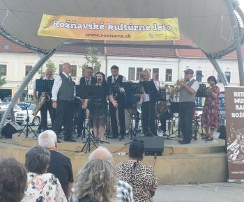 Spravodajstvo z podujatí / Príchod svetla v retro rytme leta pripomenul odkaz svätých Cyrila a Metoda - foto