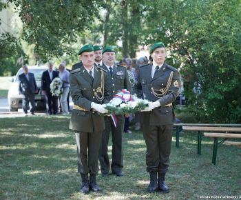 Spravodajstvo z podujatí / V Rožňave zneli príbehy hrdinov SNP, mesto si uctilo 82. výročie povstania - foto