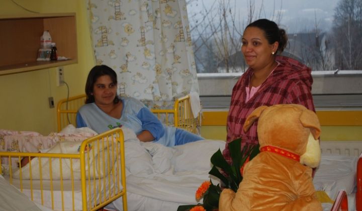 Prvé narodené dieťa v RV - r. 2011 Prvé narodené dieťa v RV - r. 2011