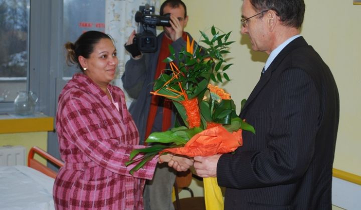 Prvé narodené dieťa v RV - r. 2011 Prvé narodené dieťa v RV - r. 2011