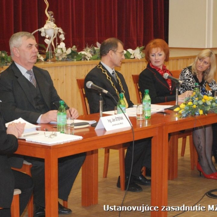 Ustanovujúce zasadnutie MZ pre vol. obd. 2010-2014