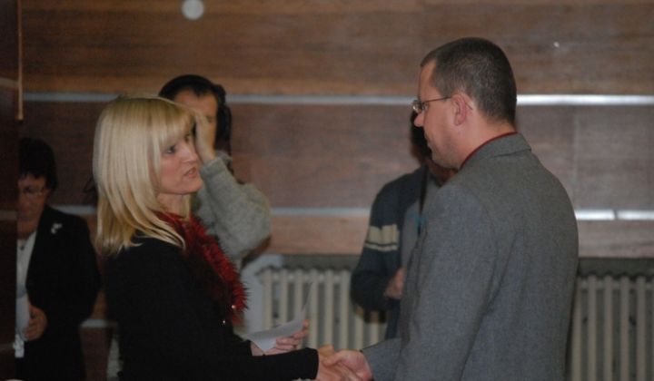 Odovzdávanie osvedčení o zvolení Odovzdávanie osvedčení o zvolení
