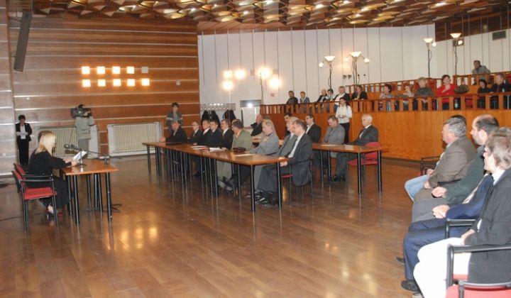 Odovzdávanie osvedčení o zvolení Odovzdávanie osvedčení o zvolení