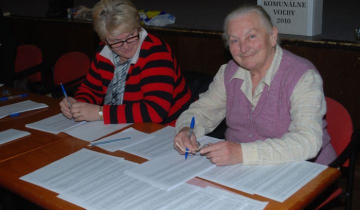 Komunálne voľby 2010