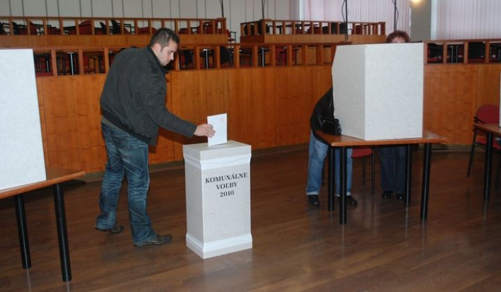 Komunálne voľby 2010