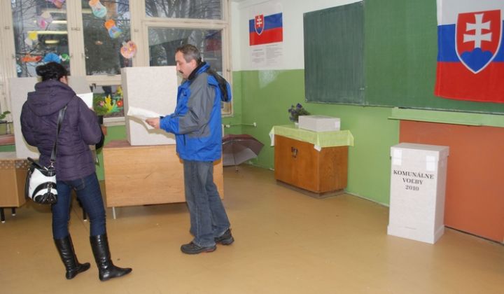 Komunálne voľby 2010