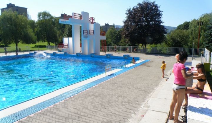 Kúpalisko Rožava - 8/2010 Kúpalisko Rožava - 8/2010