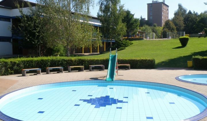 Kúpalisko Rožava - 8/2010 Kúpalisko Rožava - 8/2010