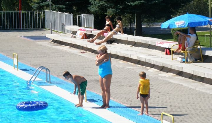 Kúpalisko Rožava - 8/2010 Kúpalisko Rožava - 8/2010