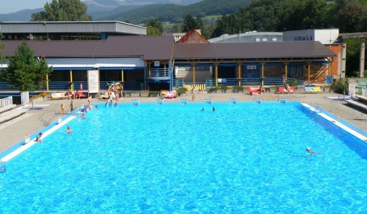 Kúpalisko Rožava - 8/2010 Kúpalisko Rožava - 8/2010