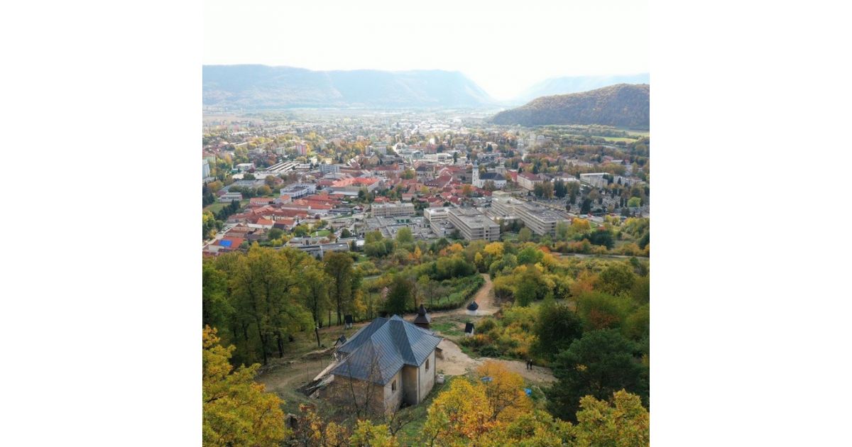 Rožňava – niekdajšie banícke mestečko, Kalvária a početné historické pamiatky