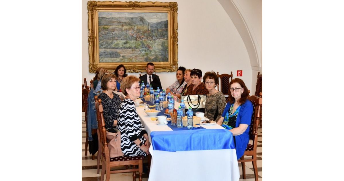 Pozdravenie pedagogických a nepedagogických zamestnancov  odchádzajúcich do dôchodku