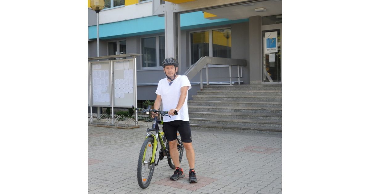 Do práce na bicykli