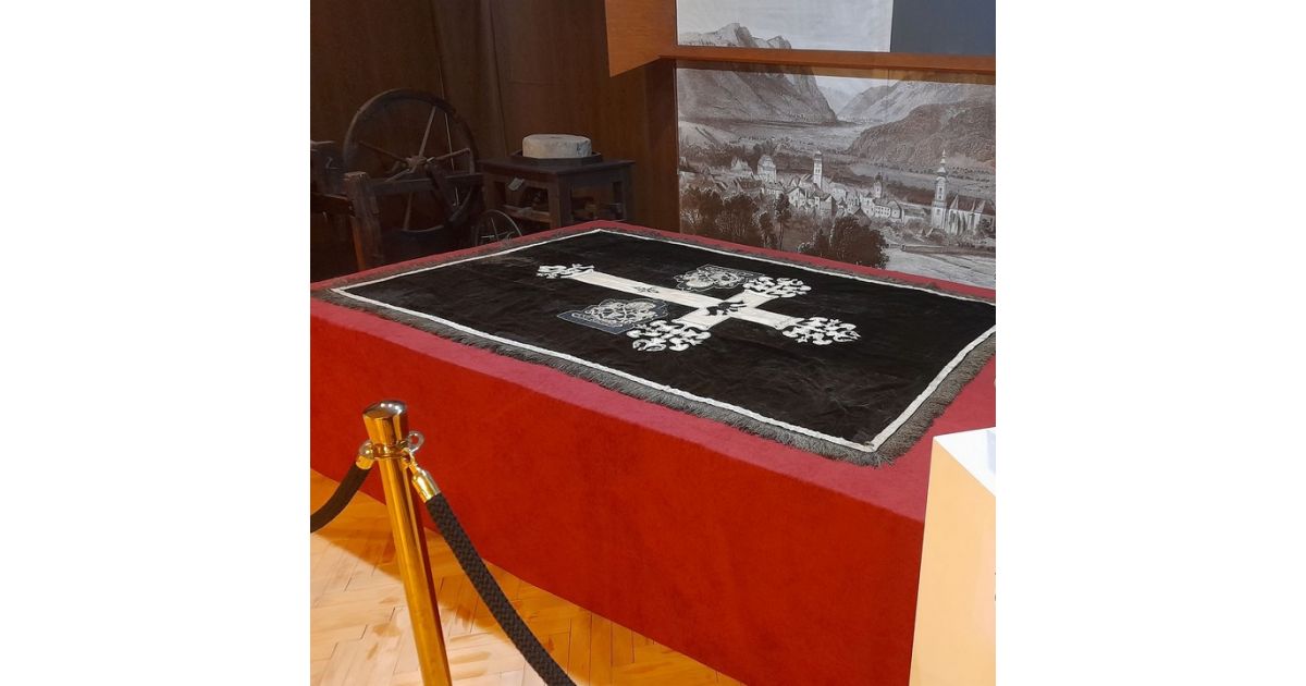 Reštaurovanie pohrebnej prikrývky garbiarskeho cechu