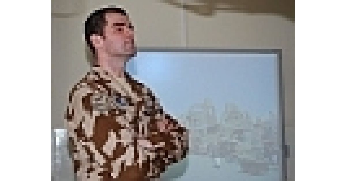 Vojaci z Afganistanu navštívili študentov Strednej zdravotníckej