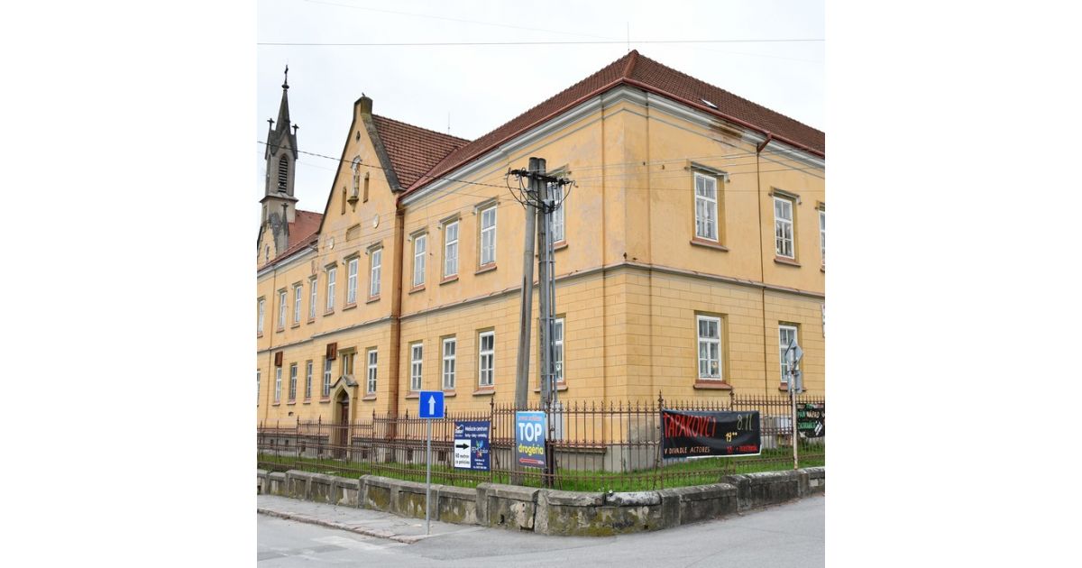 Katolícka ZŠ sv. Jána Nepomuckého