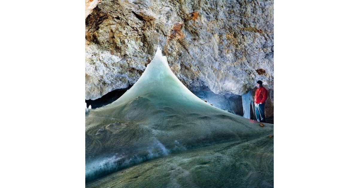 Dobšinská ľadová jaskyňa