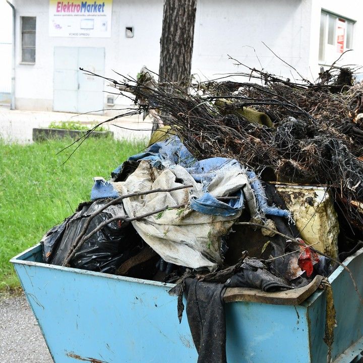 Fotka - Jarné upratovanie