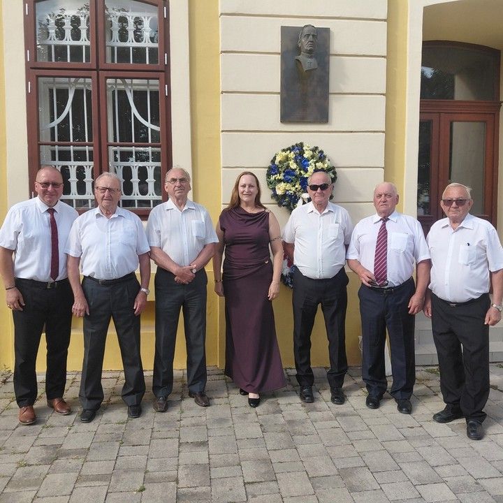 Fotka - Príchod svetla v retro rytme leta pripomenul odkaz svätých Cyrila a Metoda