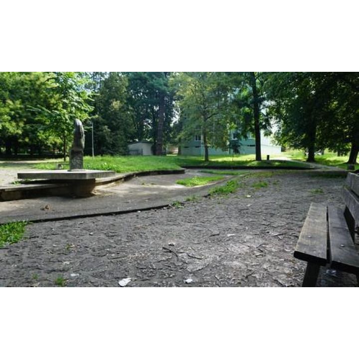 Fotka - Revitalizácia Póschovej záhrady