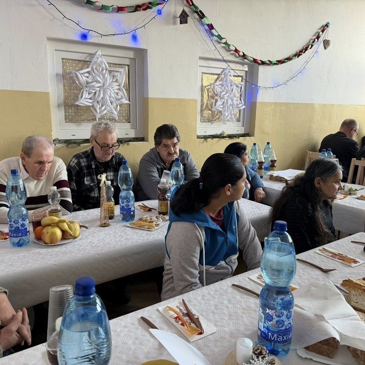 Fotka - Vianočná kapustnica pre ľudí bez domova