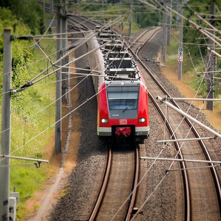 Fotka - Výluka medzi železničnými stanicami: Rožňava – Plešivec